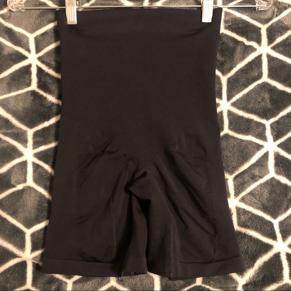 Maurices Body Shaper NWOT